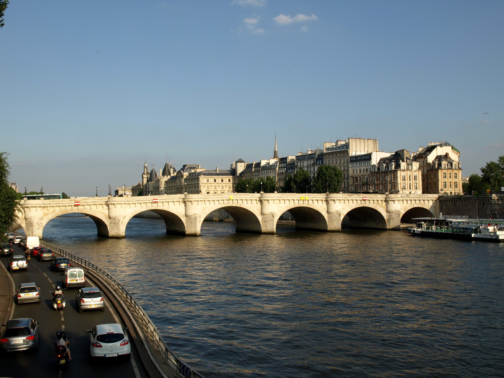 The Pont Neuf From the Rive Droit